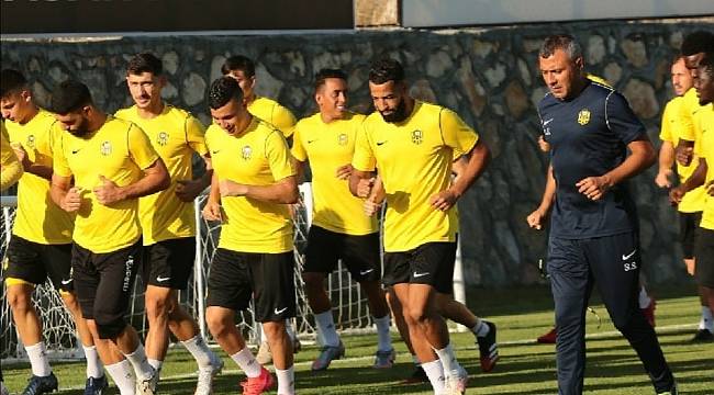 YMS transferde 9 ismi kadrosuna kattı