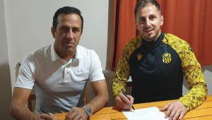 YMS Zeki Yavru'nun transferini duyurdu