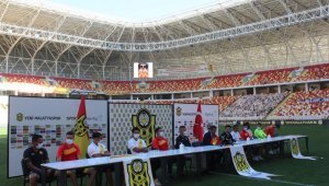YMS'nin Yeni transferleri tanıtıldı