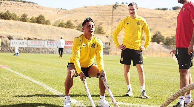 Adem, Lukoki ve Youssouf idmanda yer almadı