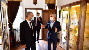 Ankara'dan gelenlere 44 yıllık hatır kahvesi