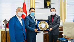Başkan Cengiz'den Kanbay'a Hayırlı Olsun Ziyareti