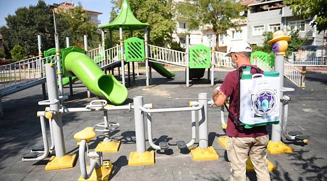 Başkan Güder'den parklara önem