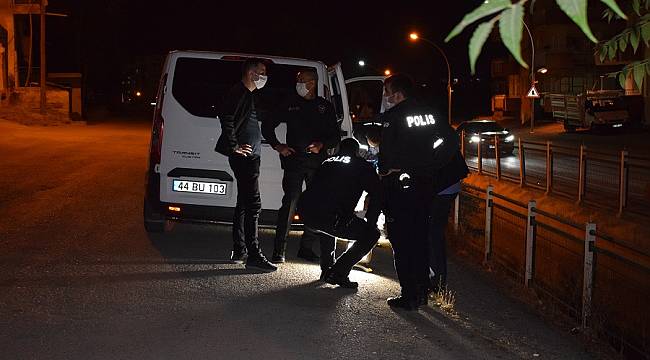Bıçaklı kavgada kalbi durdu, hastanede yaşama döndü