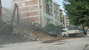 Bin 928 hasarlı evin yıkımı gerçekleşti
