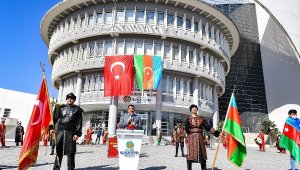 Gürkan; Biz millet olarak dünyaya insanlık dersi veren bir milletiz