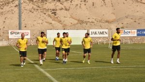Hamzaoğlu; Hedeflerimize taşıyacak kadroyu kurduk