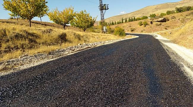 Kuluncak'ta asfaltsız yol kalmayacak