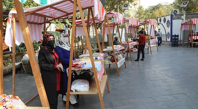 Malatya'nın ilk 'hanımeli pazarı' açıldı