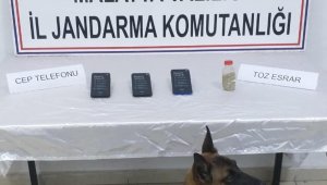 Otobüste Esrar ve Cep telefonları Ele Geçirildi
