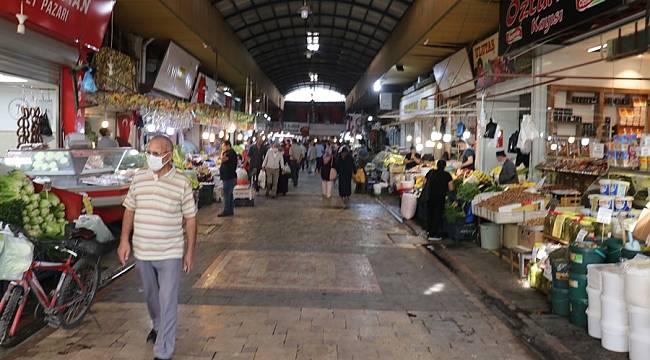 Pazarda fiyatlar ucuz, vatandaşlarımızın ilgisi yok