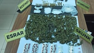 Sokak Satıcıları suçüstü yakalandı