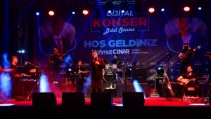 Yeşilyurt'ta Malatyalı genç sanatçıdan dijital konser