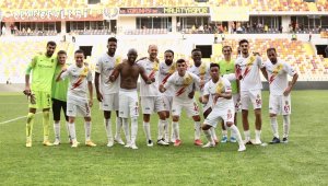 YMS'de Yüzler Gülüyor