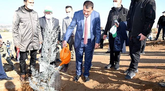 Başkan Gürkan; 150 Bin Fidan Toprakla Buluştu