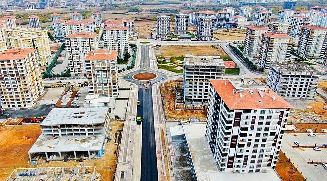 Başkan Gürkan, Filistin Caddesi'nde yapılan çalışmaları inceledi