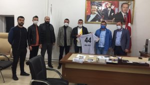Derebeyleri Taraftarlar Derneği'nden teşekkür ziyaretleri