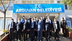 Gürkan'dan adil hizmet vurgusu