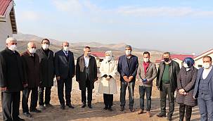Kırsal mahallelerde deprem konutları yükseliyor