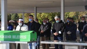 Kocası tarafından öldürülen kadın gözyaşlarıyla defnedildi