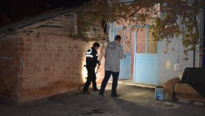 Kuzenlerin tartışması kanlı bitti: 1 ağır yaralı