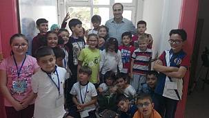 Yılın Öğretmeni seçildi