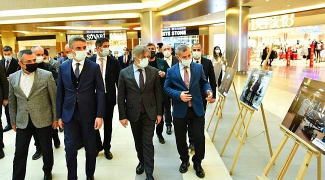 Bakan Yardımcısı Demircan, 'covid-19 günlerinde yaşam' sergisinin açılışını yaptı