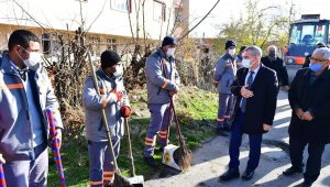 Başkan Çınar, temizlik ve yol yenileme hizmetlerini inceledi