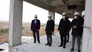 Başkan Çınar, yeşil Topsöğüt konutlarında incelemelerde bulundu