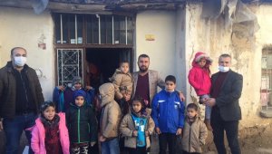 Derebeyleri'nden "Çocuklar üşümesin" kampanyasına destek