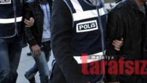 FETÖ/PDY'den 3 Tutuklama