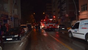 Kendi evini yakıp kaçtı