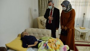Özel çocuklar ve aileleri unutulmadı