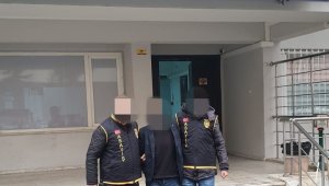Polis, Savcı Olarak Tanıtım Dolandırıcılık Yaptı