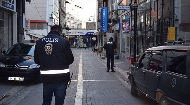 Seyir halindeki otomobilden ateş açıldı: 1 yaralı