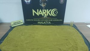 Uyuşturucu satıcıları yakalandı