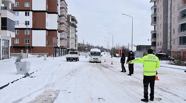 13 kişiye sokağa çıkma cezası