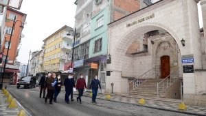 Başkan Gürkan, Akpınar'da incelemelerde bulundu