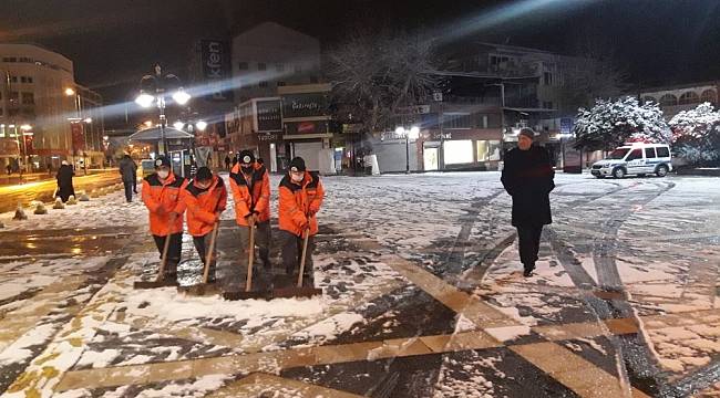 Malatya'da yoğun kar mesaisi