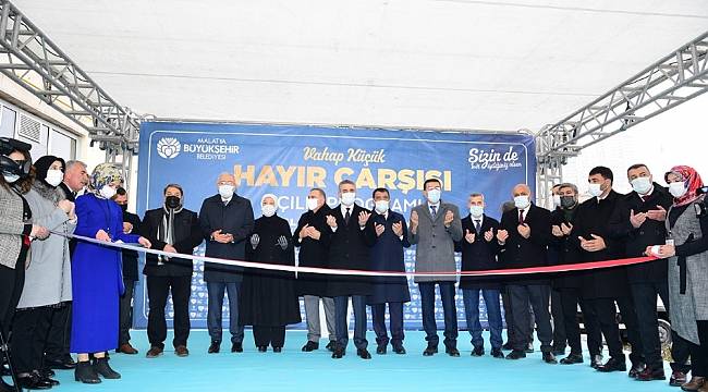 Vahap Küçük Hayır Çarşısı Açıldı