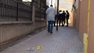 Alacak verecek meselesinde kan aktı: 1 yaralı