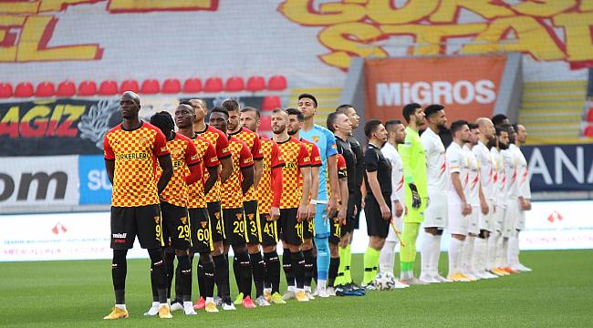 Göztepe: 2 - Yeni Malatyaspor: 2