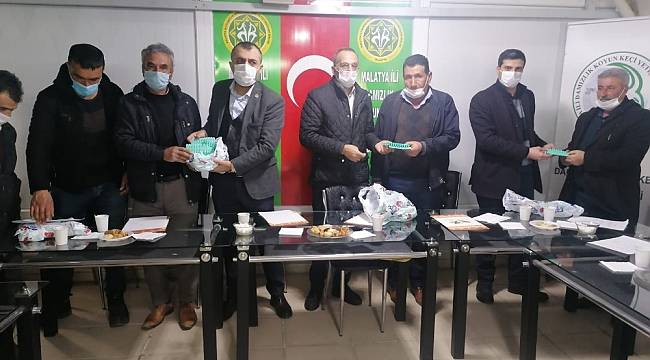 Küçükbaş hayvan yetiştiricileri eğitiliyor