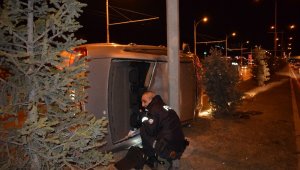 Otomobil takla attı: 1 yaralı
