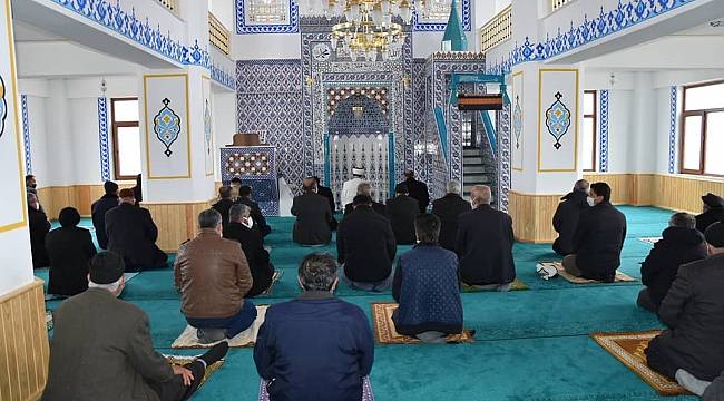 15 Temmuz şehidi Fuat Bozkurt adına yapılan cami ibadete açıldı