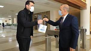 Battalgazi Belediyesi'nden Kandil İkramı