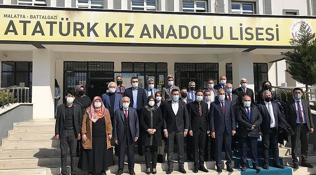 Evren; Eğitim ve öğretim için elimizi taşın altına koymaktan çekinmeyiz