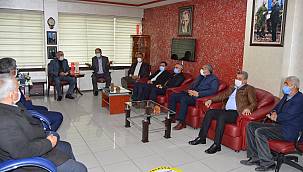 Muhtarlardan Keskin’e “Sultansuyu” Teşekkürü