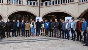 Özcan, Kayısının gelişim sürecini anlattı