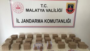 2 bin 250 deste bandrolsüz sigara kağıdı yakalandı